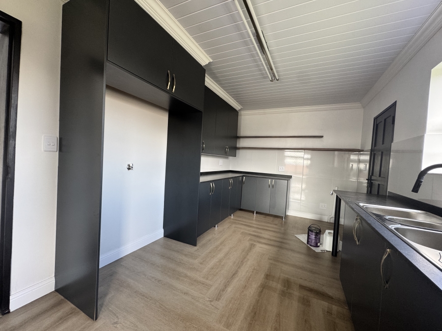 4 Bedroom Property for Sale in Wilkoppies North West